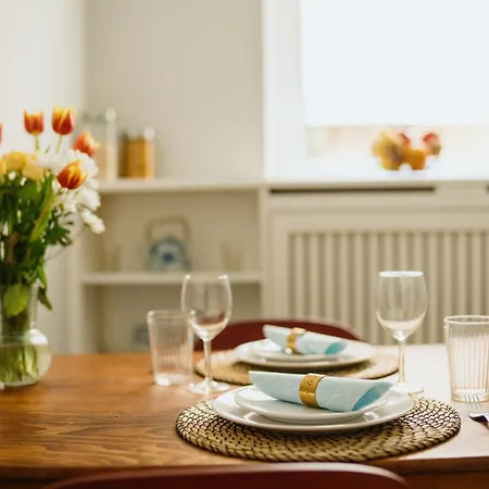 Homely Berlin - Cozy Studio, Modern, Near Theater & Kurfuerstendamm Eksteriør billede