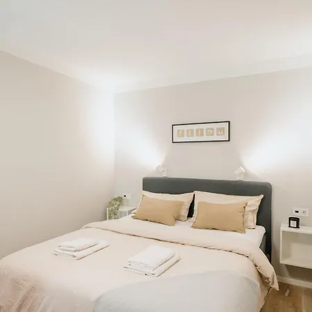 Homely Berlin - Cozy Studio, Modern, Near Theater & Kurfuerstendamm Eksteriør billede