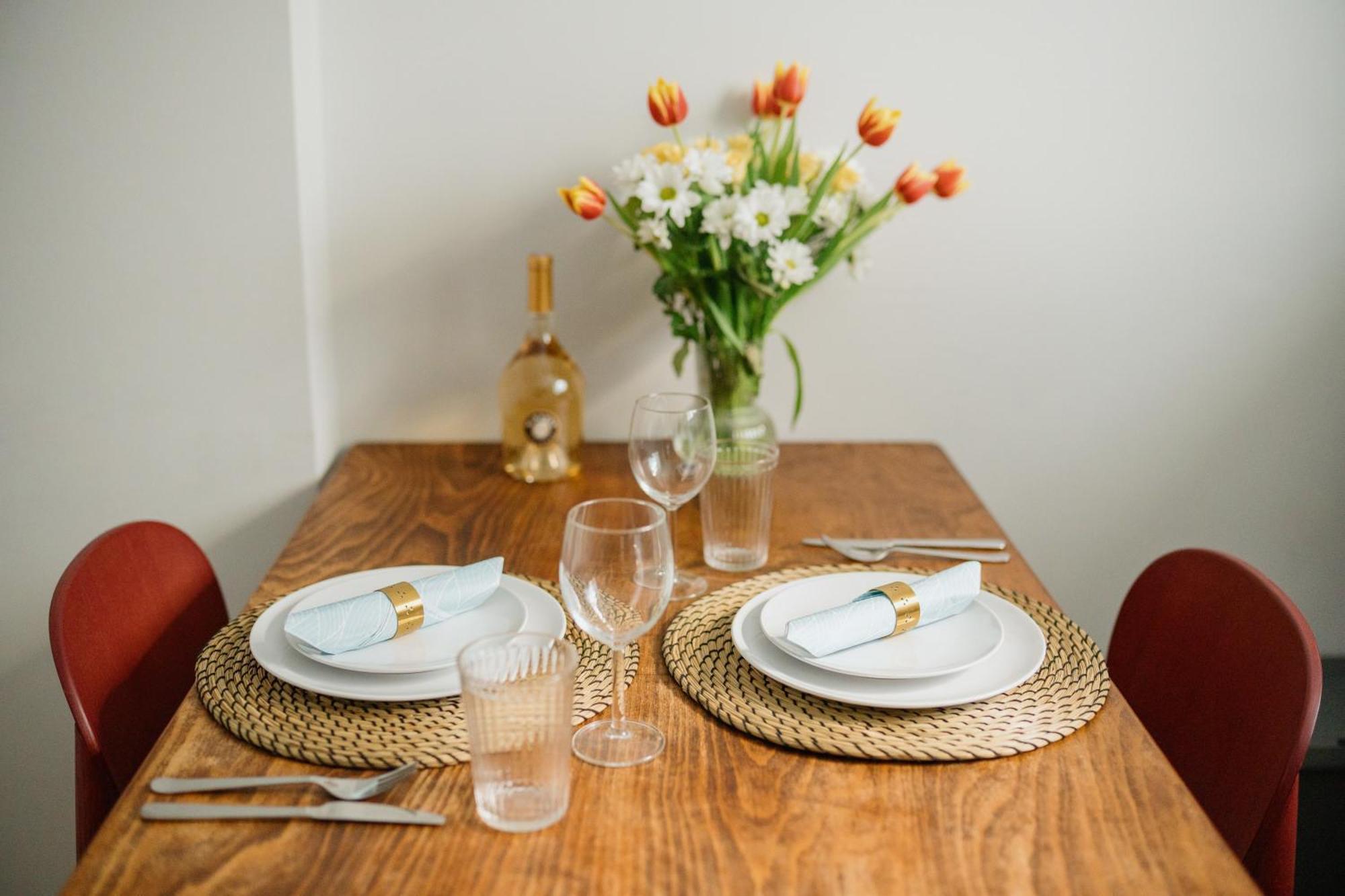 Homely - Cozy Studio, Modern, Near Theater & Kurfuerstendamm Berlino